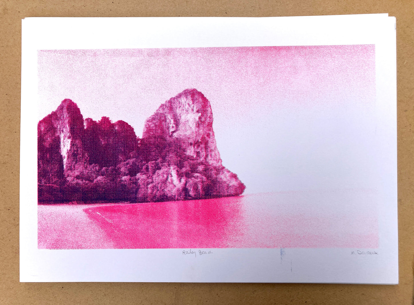 Railey Beach / Pink | Screen print | A3 size